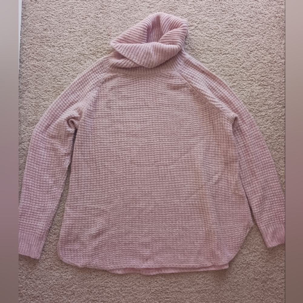 It's Our Time cozy pink loose turtle neck size Medium